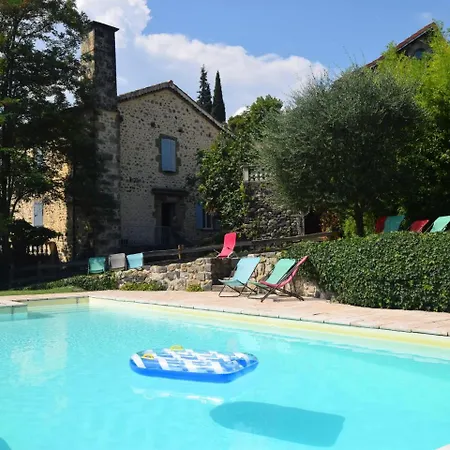 Peaceful Vacation With Pool In Ardeche Casa de Férias Lalevade-dʼArdèche